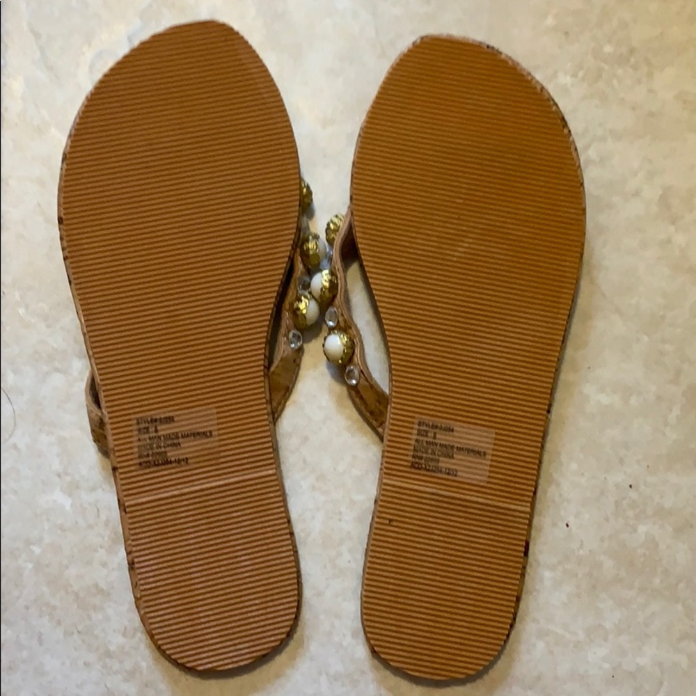 Sandals - Picture 2 of 3